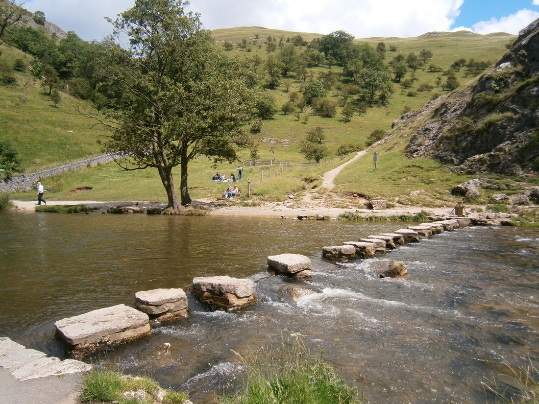 The stepping stones, Dovedale