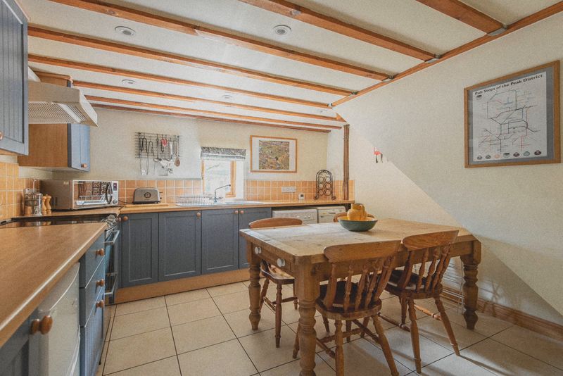 The dining kitchen with pine table